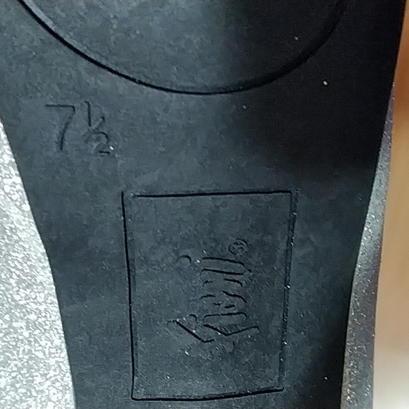 Fioni Silver Glitter Heels - Picture 4 of 4